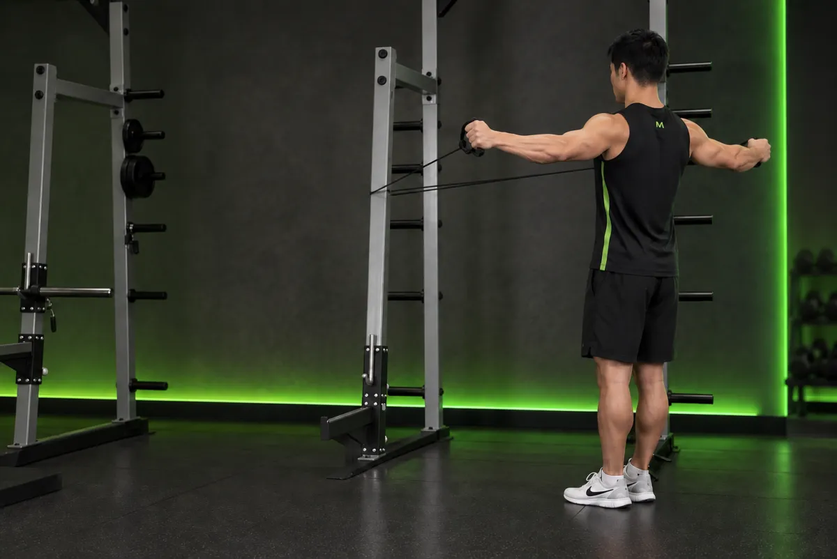 Ép lưng với dây kháng lực (back flyes) (Kết thúc)