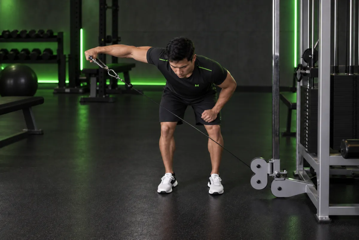 Bent Over Low-Pulley Side Lateral (End)