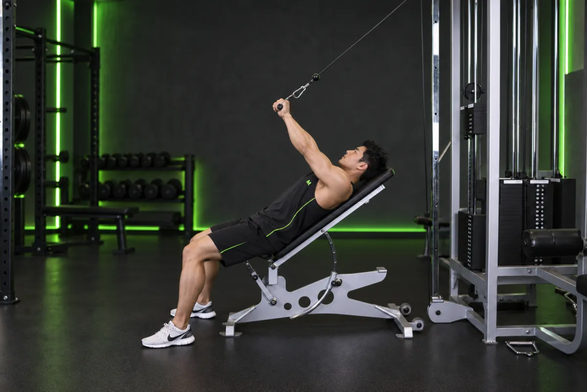 Duỗi tay sau với cáp trên ghế dốc (Kết thúc)