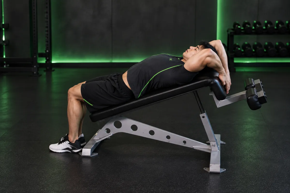 Decline Reverse Crunch (Start)