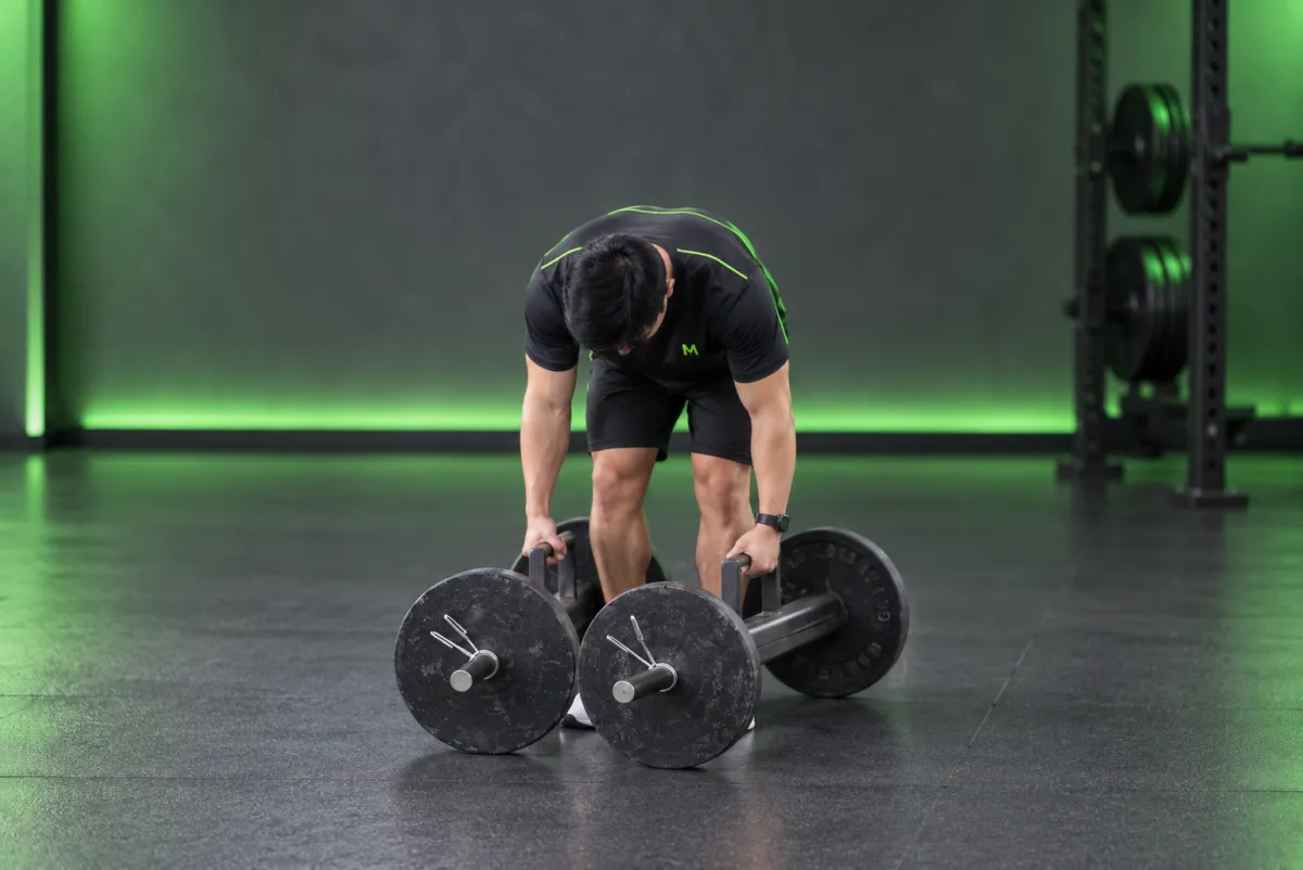 Đi bộ xách tạ (farmer's walk) (Bắt đầu)