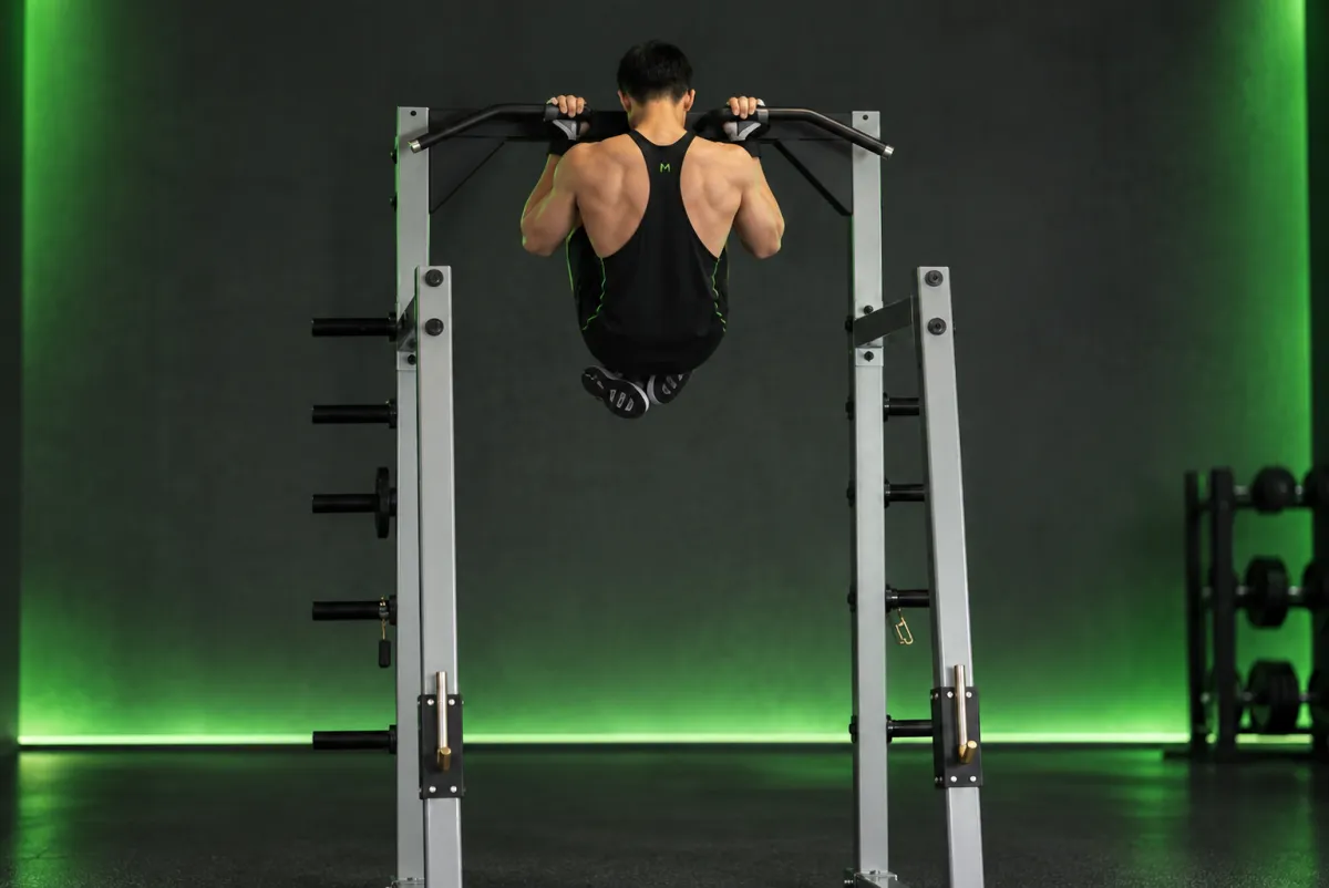 Hít xà kết hợp gập bụng (gorilla chin/crunch) (Kết thúc)
