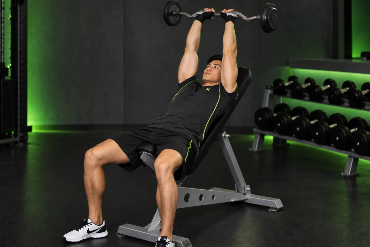 Incline Barbell Triceps Extension (End)