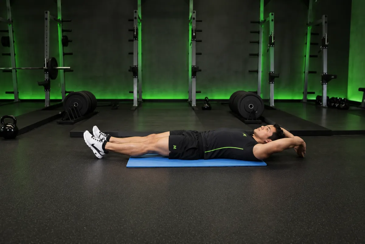 Gập bụng kiểu dao xếp (jackknife sit-up) (Bắt đầu)