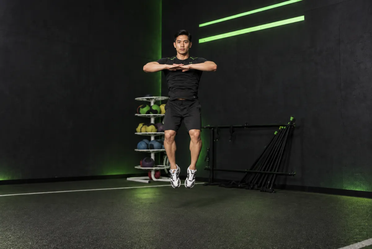 Bật nhảy co gối (knee tuck jump) (Kết thúc)