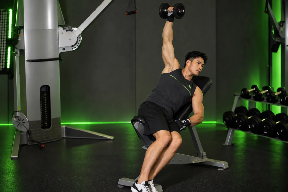 One-Arm Incline Lateral Raise (End)