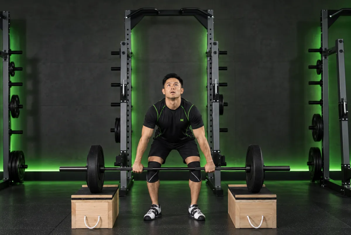 Power clean từ bục kê (power clean from blocks) (Bắt đầu)