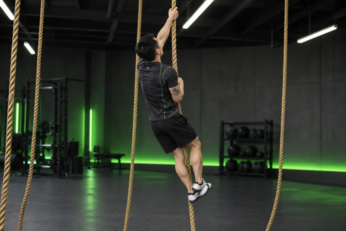 Leo dây (rope climb) (Kết thúc)