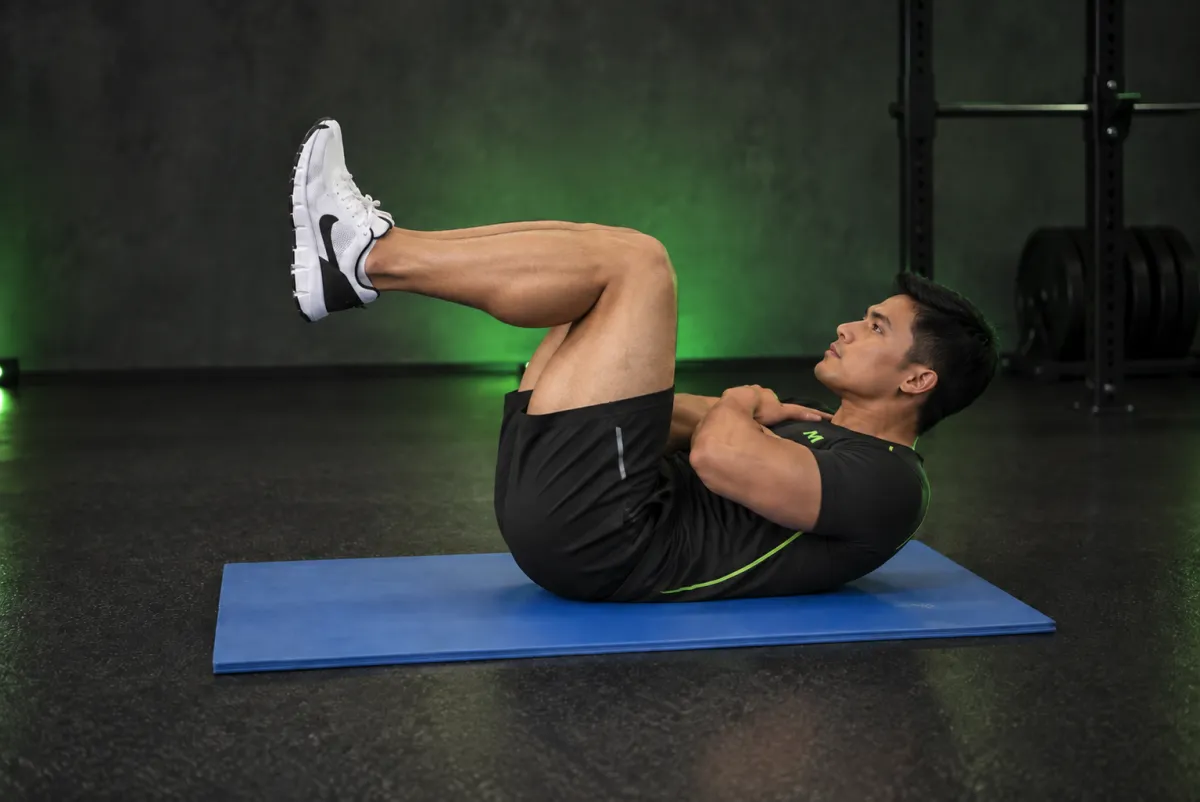 Gập bụng co gối (tuck crunch) (Kết thúc)